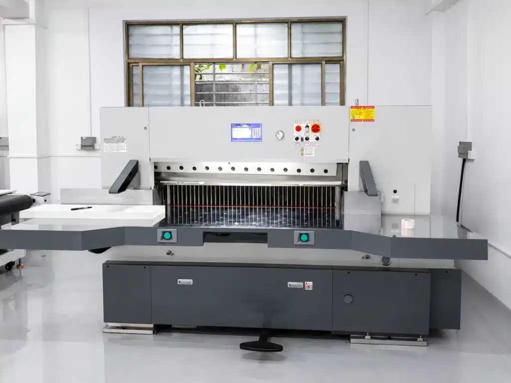 Automatic hydraulic paper cutting machine for high precision printing and packaging production