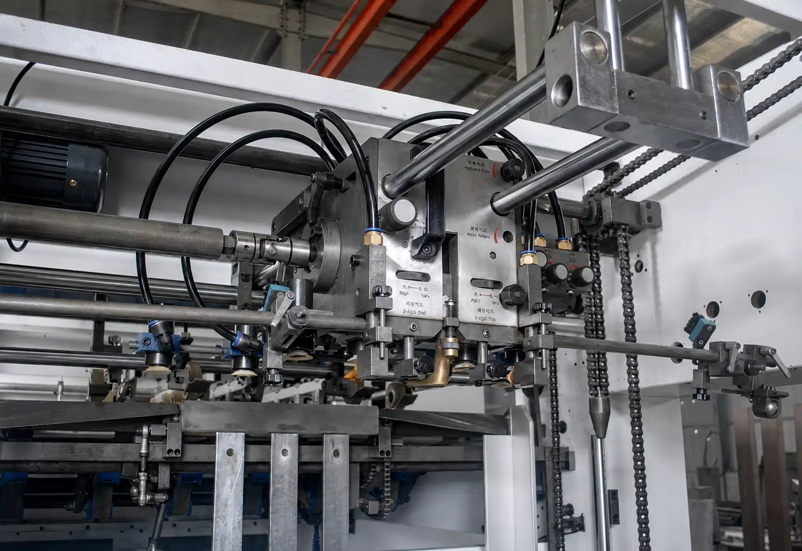 DAIS D1060S automatic die-cutting machine feeder system internal structure