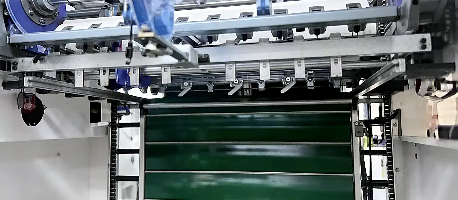 DAIS D1060SQ Automatic Die Cutting and Stripping Machine Delivery System with Paper Stacking Mechanism